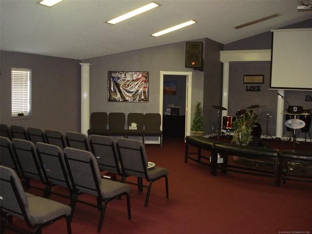 12776 W US HIGHWAY, McAlester, OK 74501